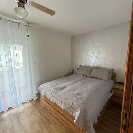 Apartma Mareda